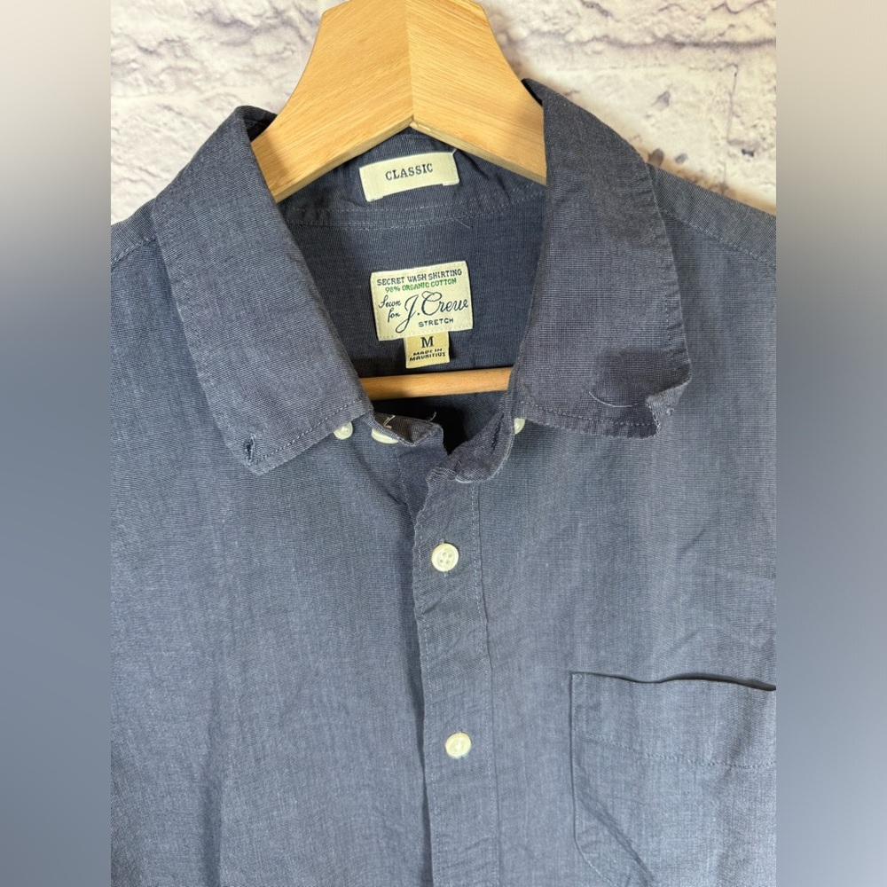 J.Crew Men Classic Secret Wash Cotton Popplin Button down blue shirt Size Medium - Picture 4 of 9